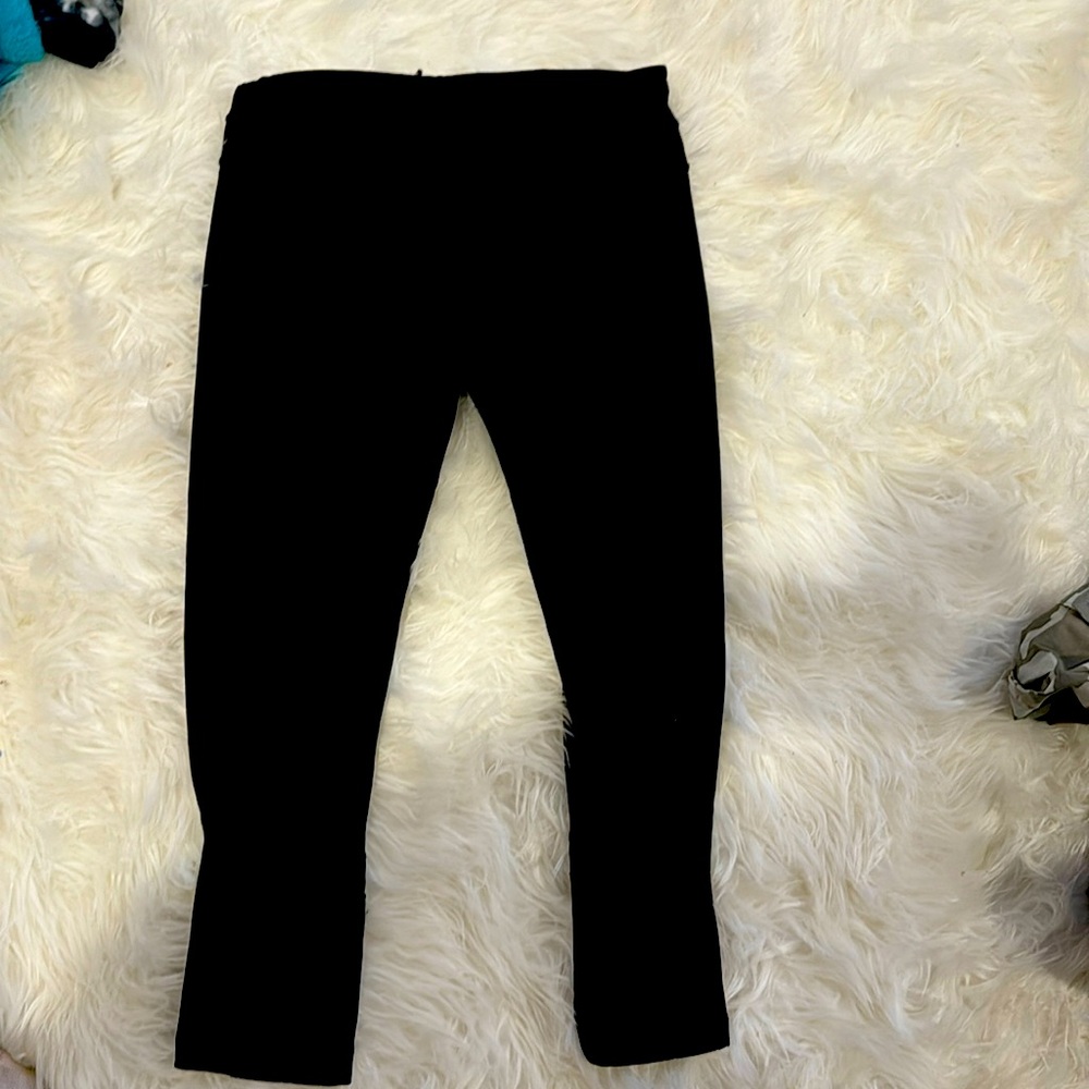 Worn lululemon capris, no stains